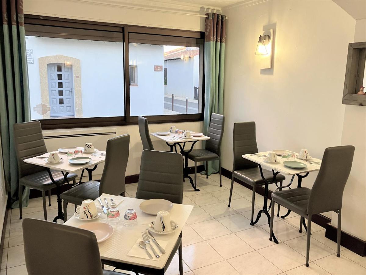 סן-מארי-דה-לה-מאר Hotel Lou Marques מראה חיצוני תמונה
